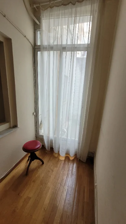 חדר בקומה הראשונה, מצב קיים